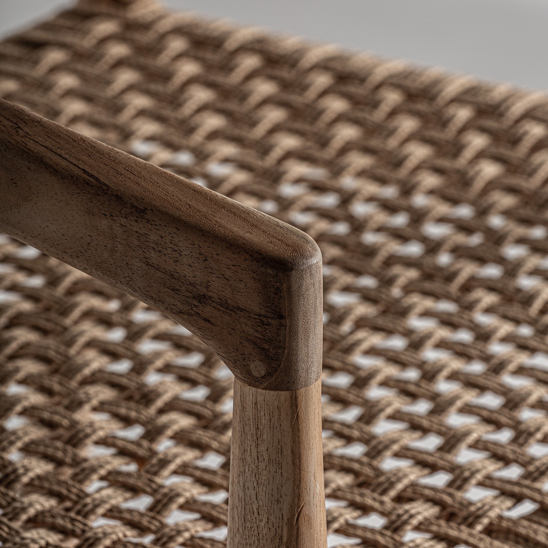 CAEN STOOL
